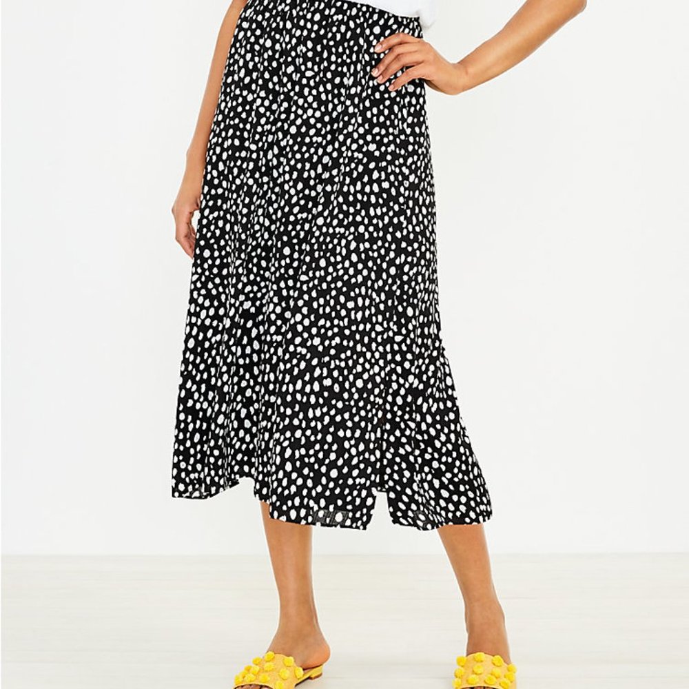 LOFT Dotted Smocked Midi Skirt - EUC - XS